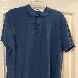 Men’s blue polo